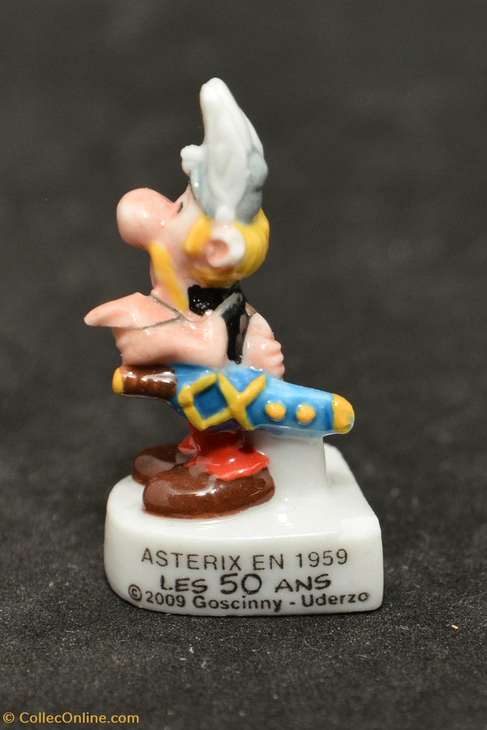 2009 - Série "Les 50 ans d'Astérix" - Astérix en 1959 divers feves 2009 serie les 50 ans asterix asterix en 1959