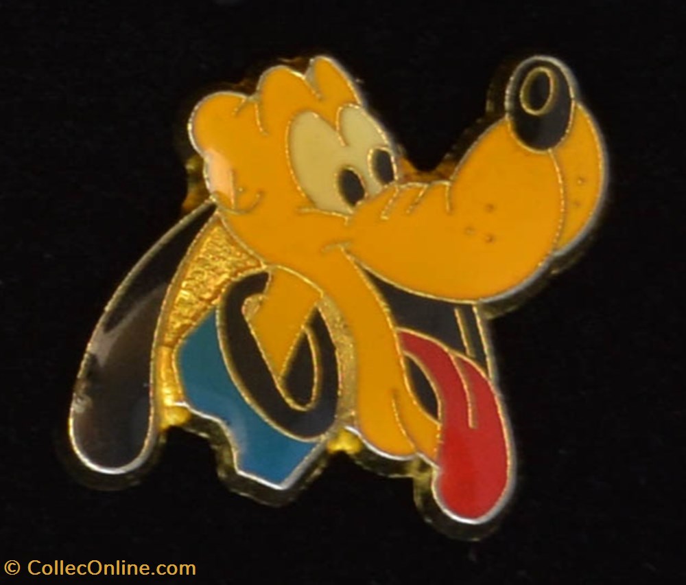 diver pin pluto 01