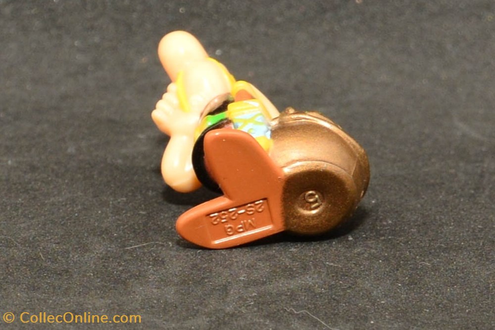 Série 04 - Astérix et les Vikings - 2006 - 2S-252 - Astérix 3 figurines serie 04 asterix et les vikings 2006 2s 252 asterix