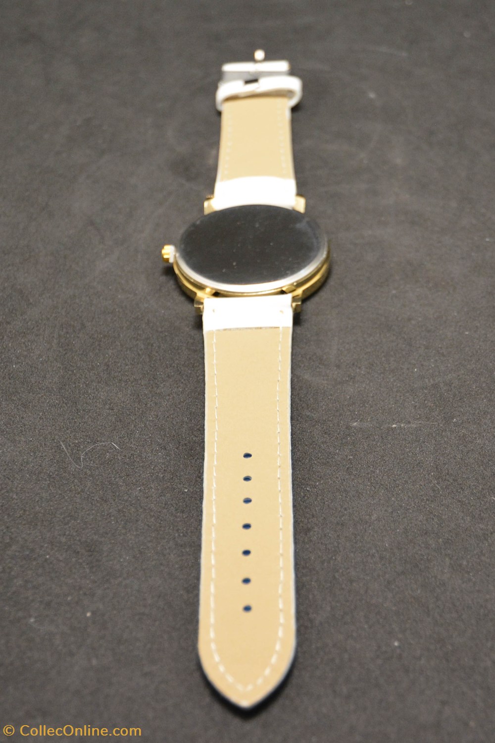 bijoux horlogerie montres montre 2020 copie chinoise tintin au pays des soviets