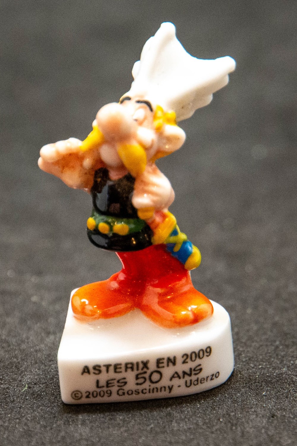 2009 - Série "Les 50 ans d'Astérix" - Astérix en 2009 divers feves 2009 serie les 50 ans asterix asterix en 2009