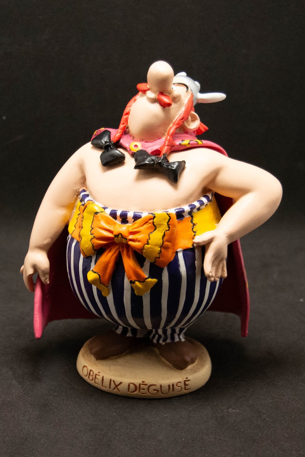 56 - Obélix déguisé figurines 56 obelix deguise