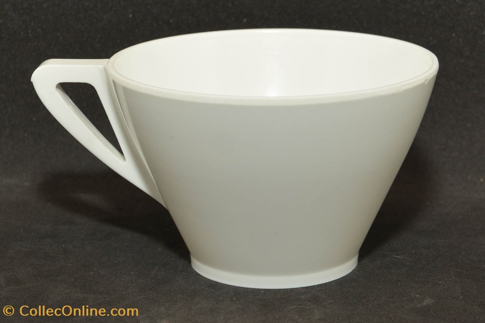 Voluform - Tasse - Astérix 2 art de la table argenterie service the cafe tasses mugs voluform tasse asterix