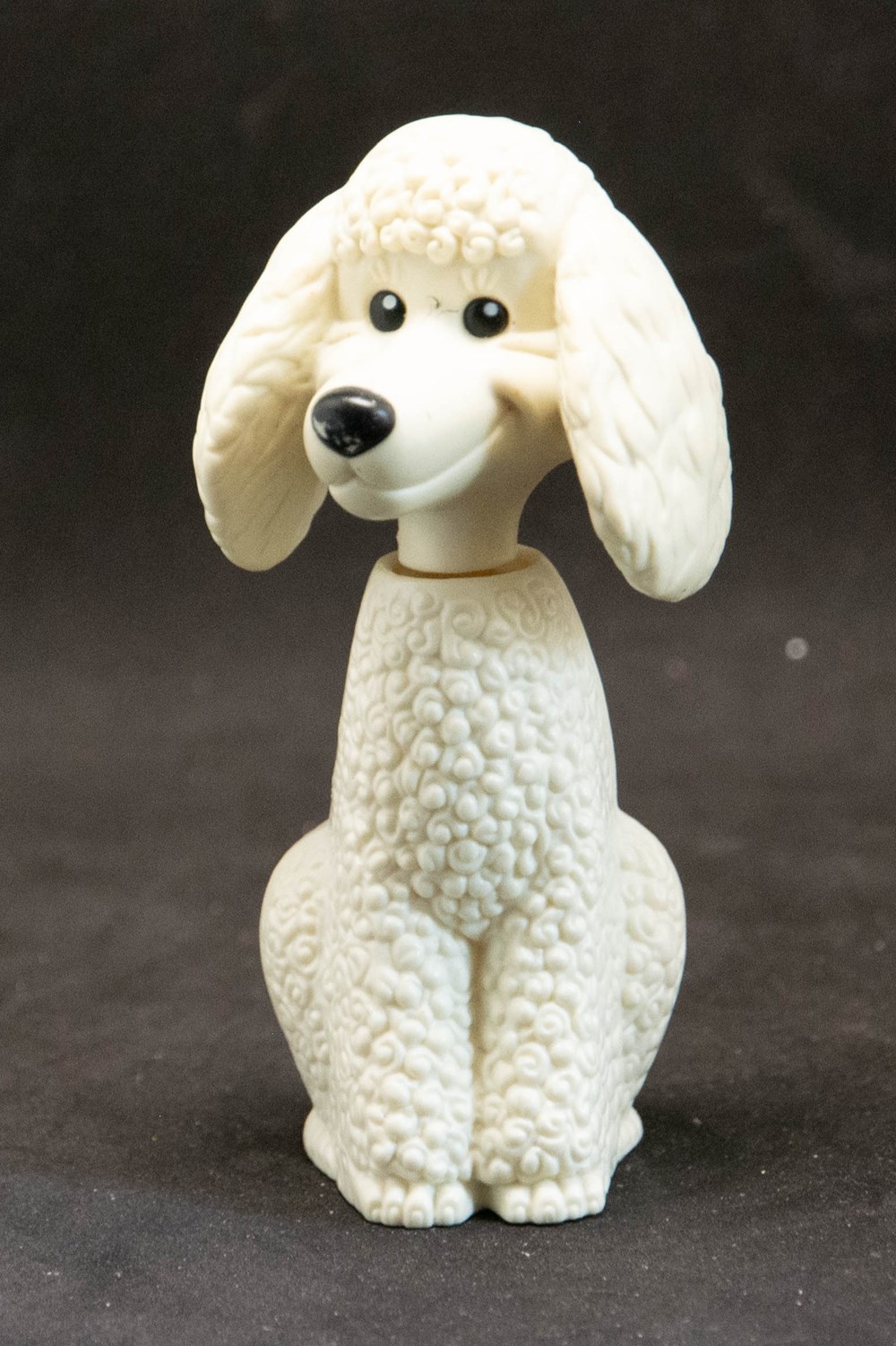 Mc Donald's - 2007 - Happy Meal - Caniche figurines mc donald s 2007 happy meal caniche