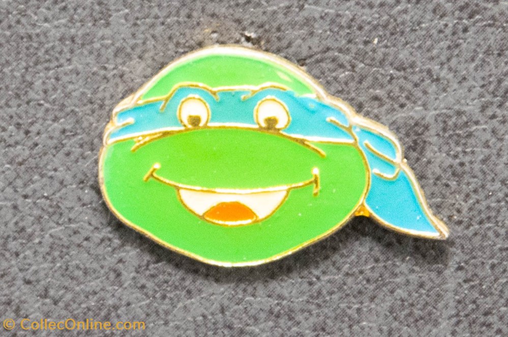 divers pin s badges tortue ninja 02