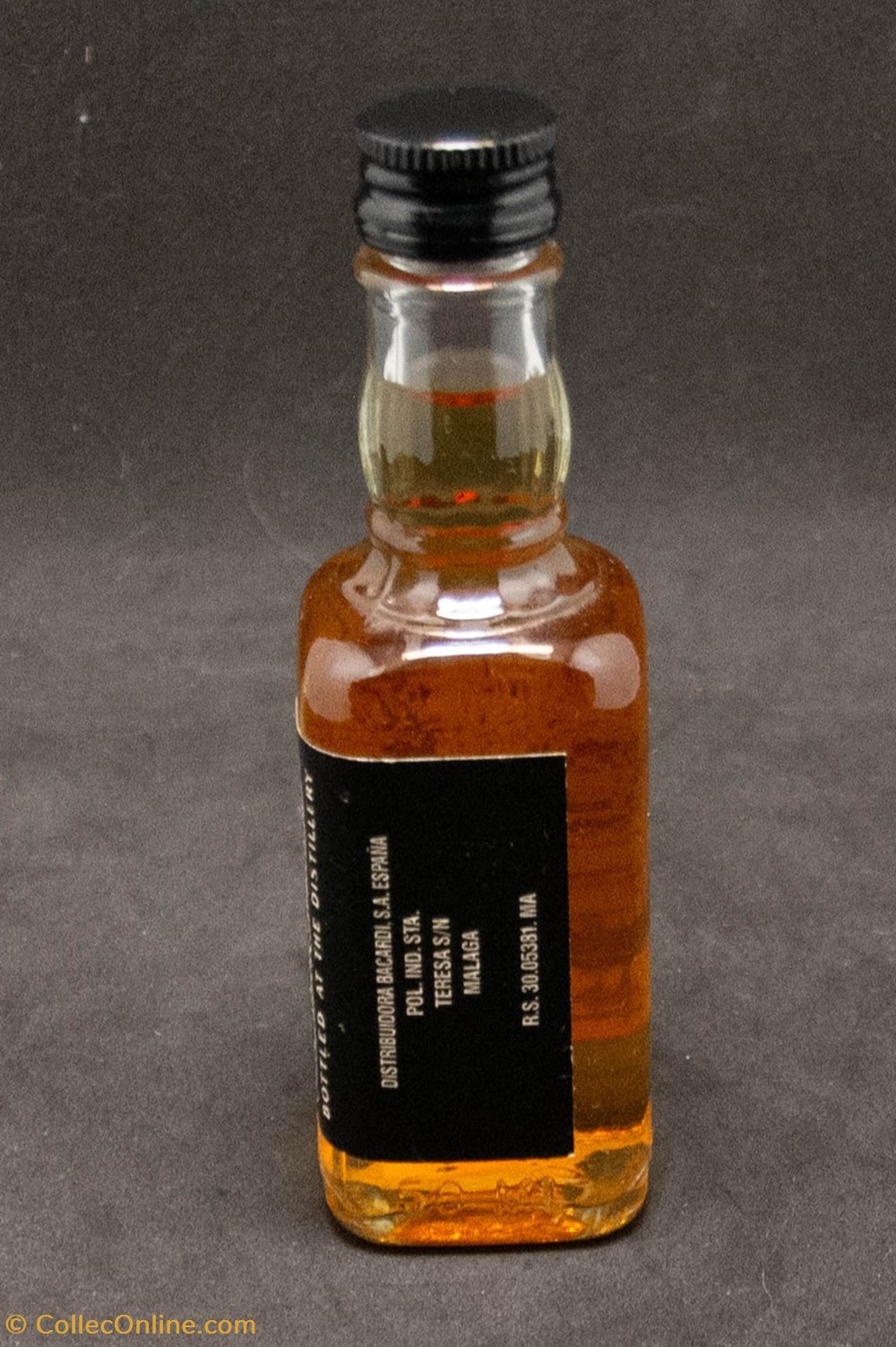 art de la table argenterie bistrot alimentation bouteilles jack daniel s 5cl pleine
