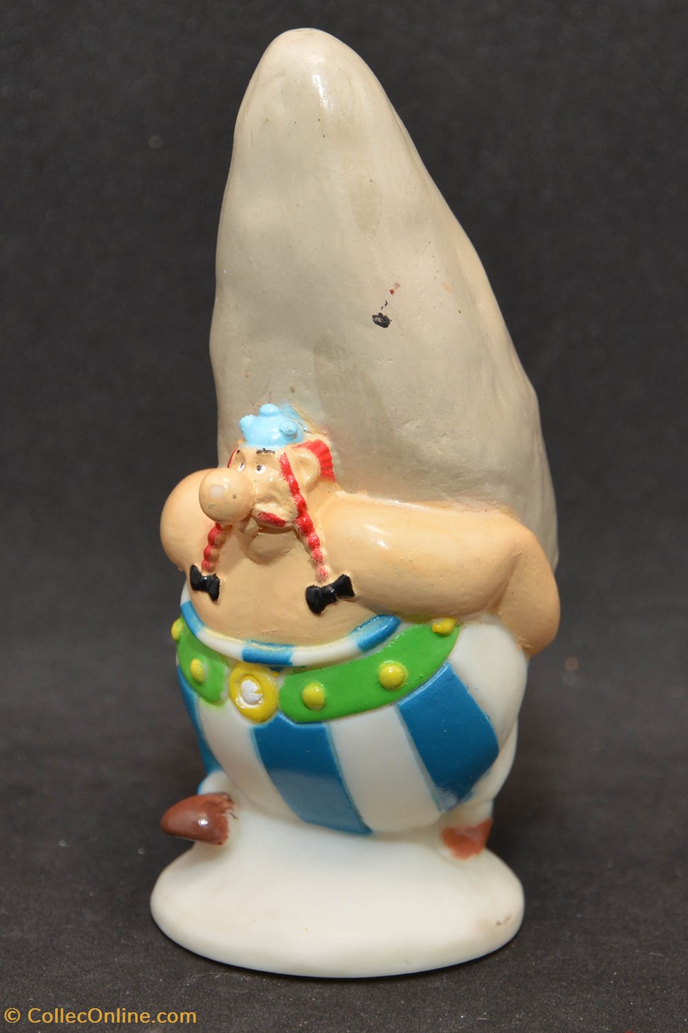 Fizzy - 1995 - Obélix portant un menhir figurines fizzy 1995 obelix portant un menhir