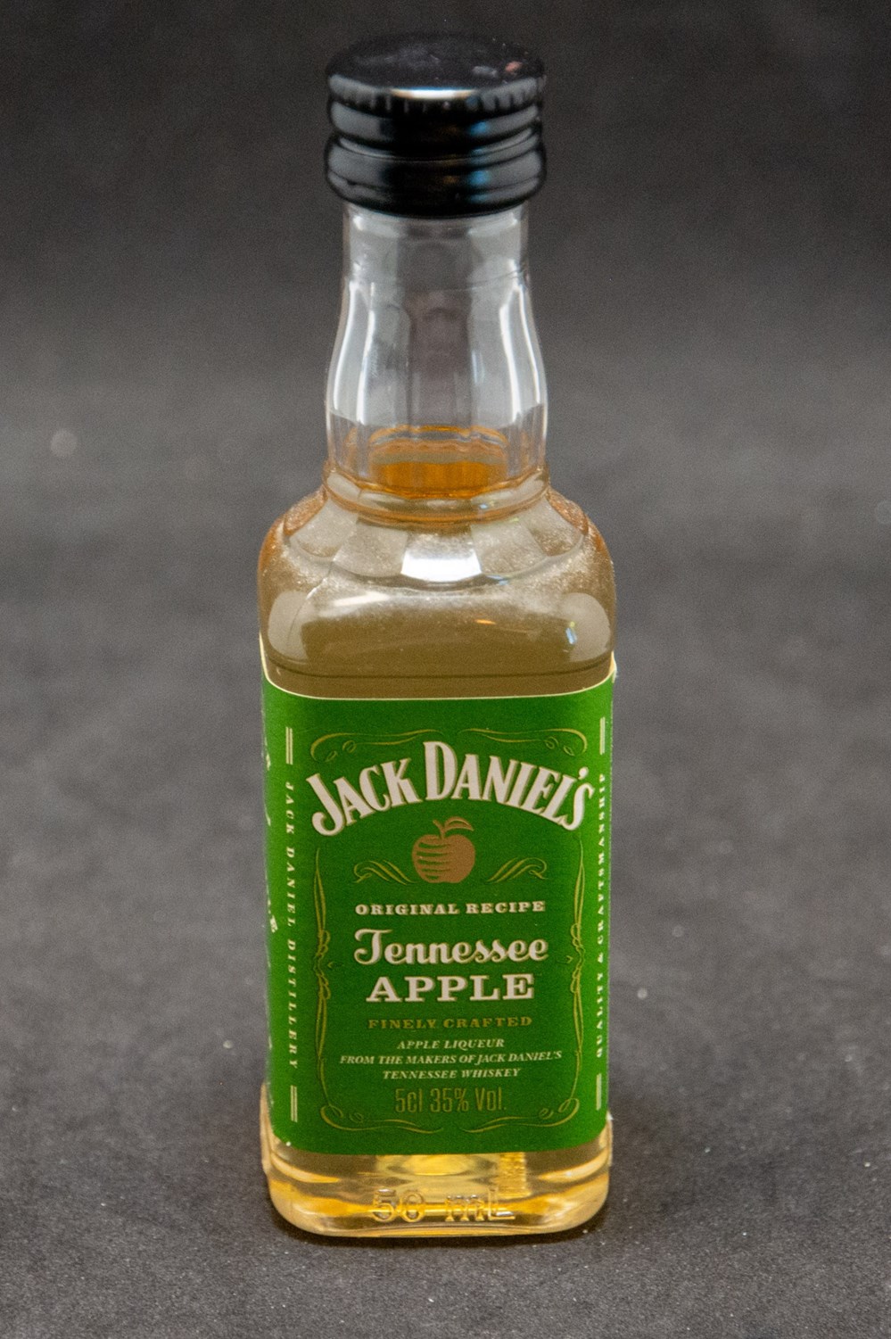 art de table argenterie bistrot alimentation bouteilles jack daniel s apple 5cl plastique pleine