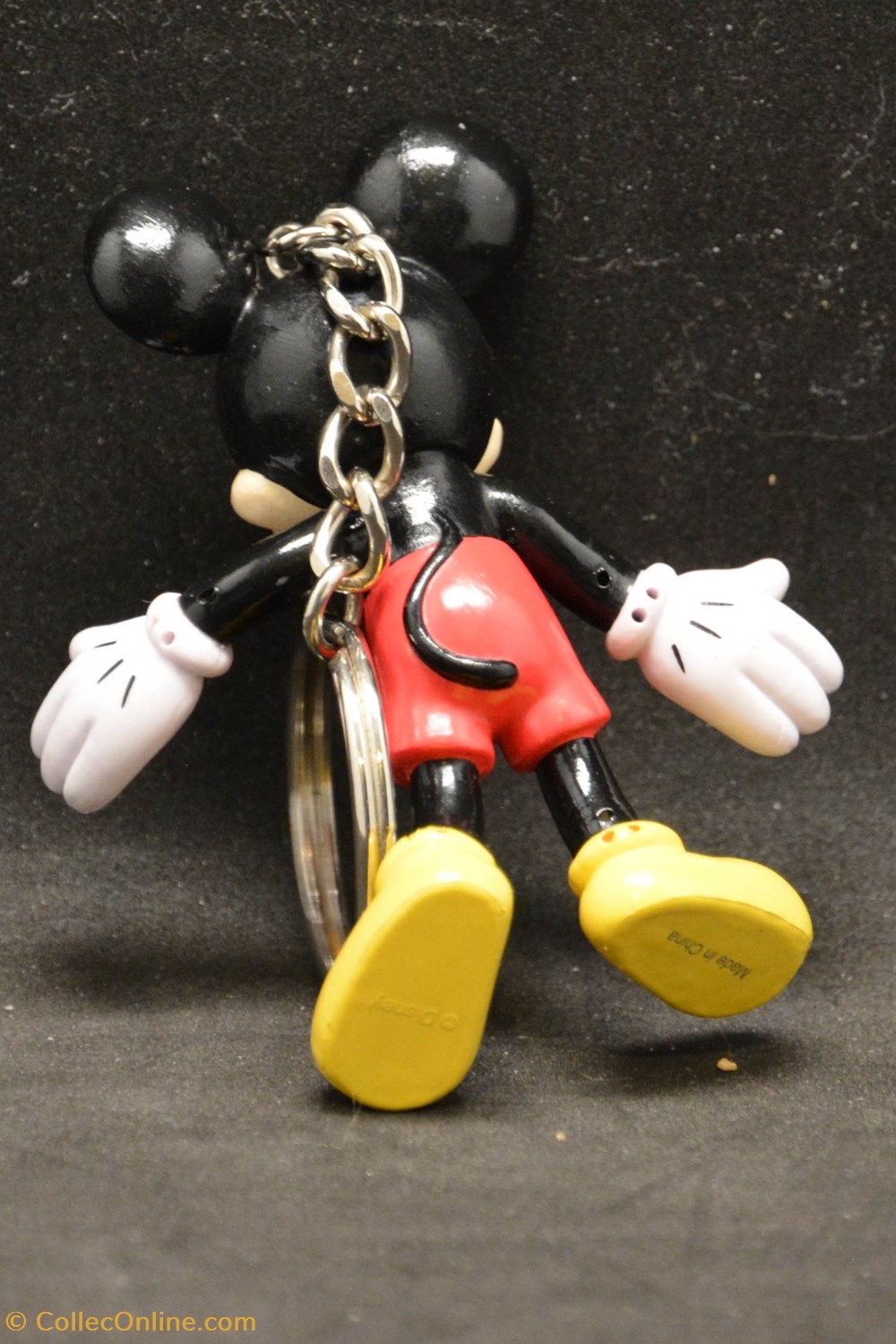 divers boites en tole porte cle mickey 03