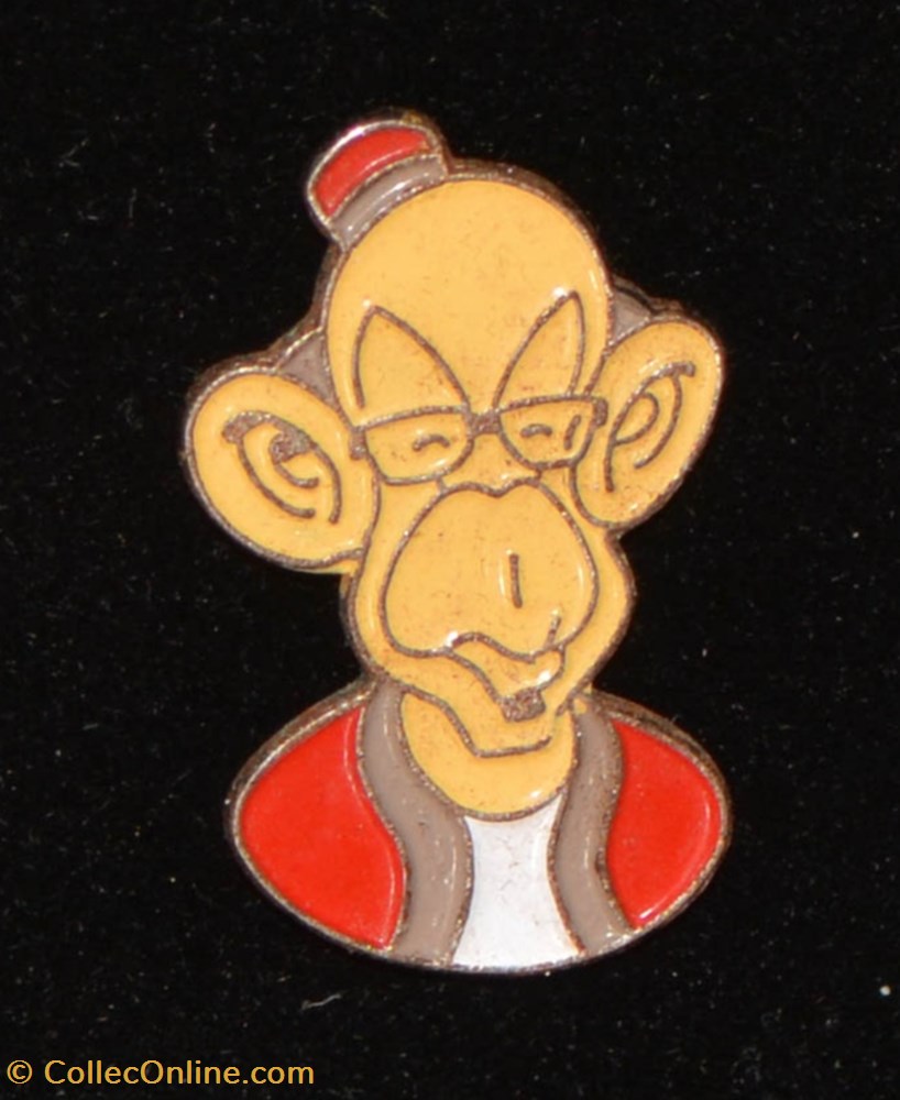 diver pin valery giscard estaing ouistiti
