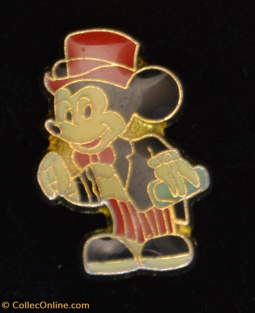 diver pin mickey 02