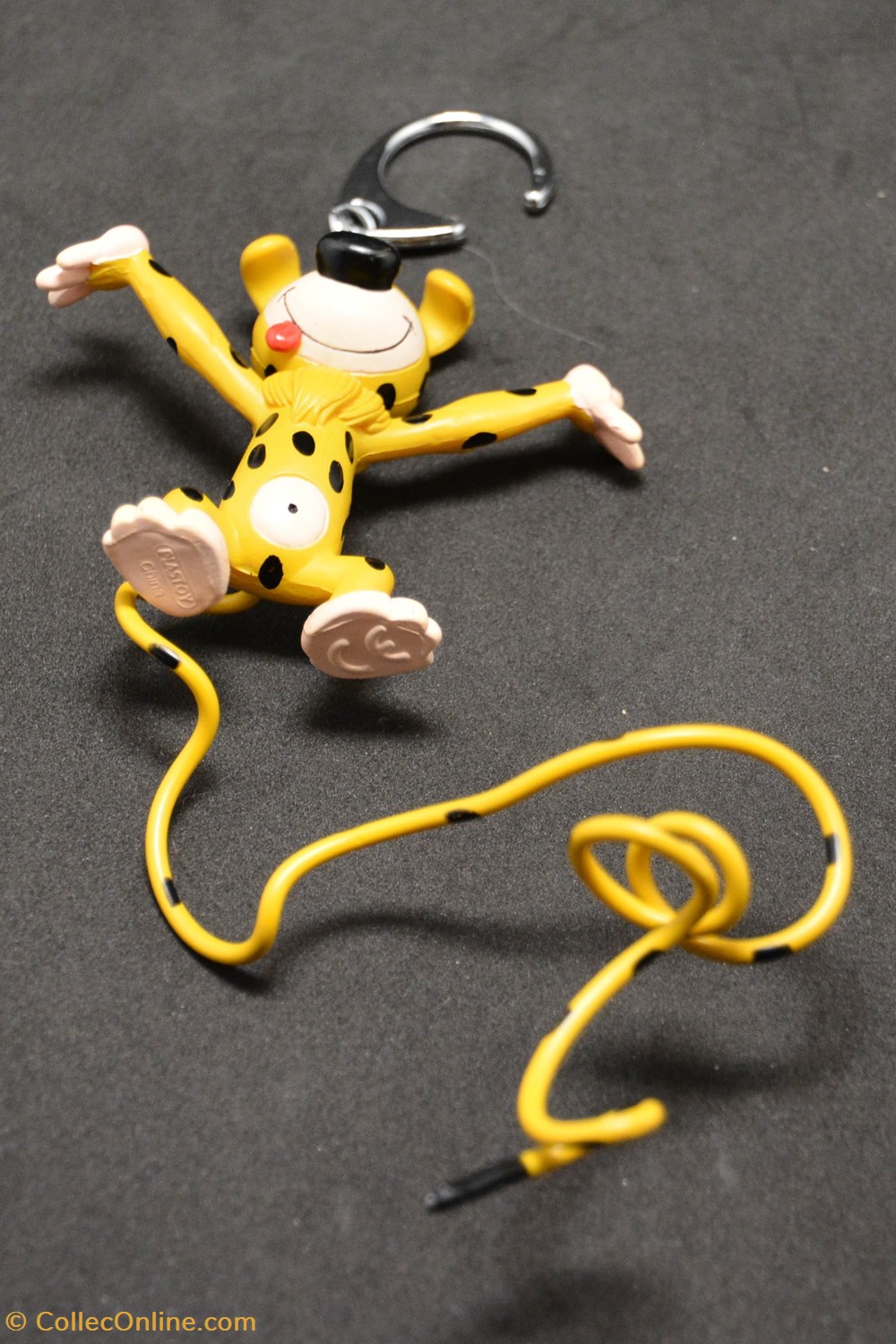 divers porte cle plastoy marsupilami