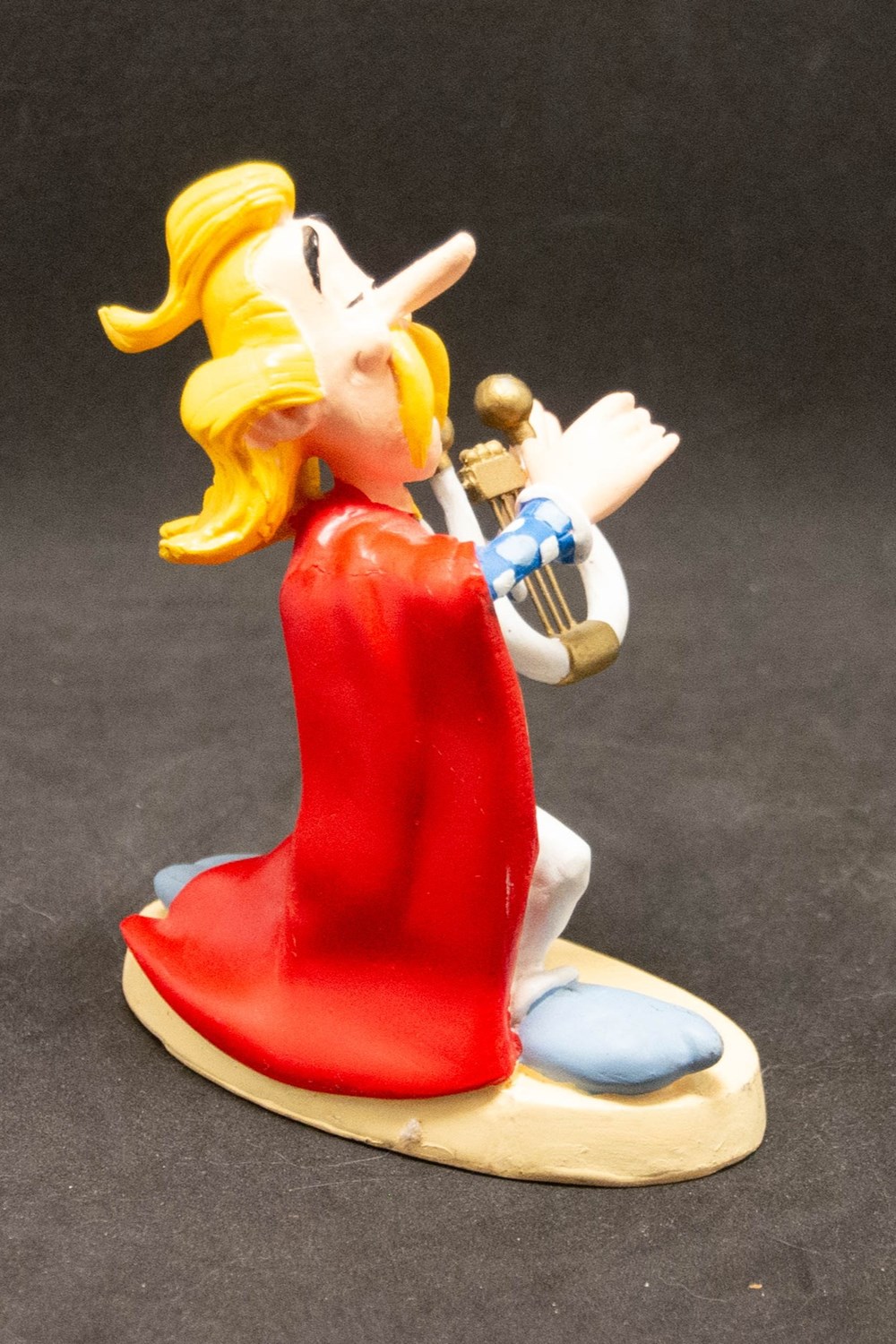 04 - Assurancetourix figurines 04 assurancetourix