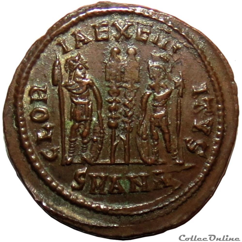 Nummus Constantin Ier Le Grand - GLORIA EXERCITVS (335-337) RIC.108 monnaie antique romaine nummus constantin ier le grand gloria exercitvs 335 337 ric 108