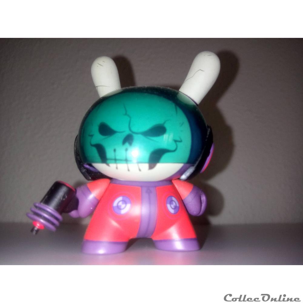 figurine astronaute