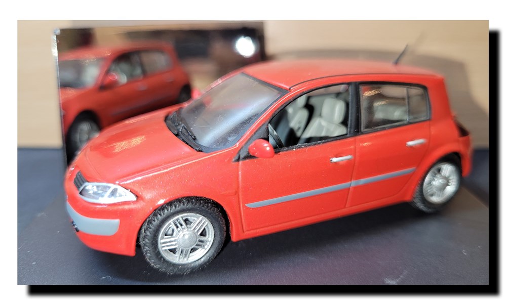 2003 - Mégane II Phase 1 privilège modeles reduits voitures renault 2003 megane ii phase 1 privilege