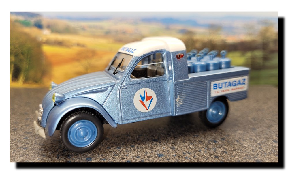 modeles reduits voitures citroen 1964 2cv azu pick up butagaz