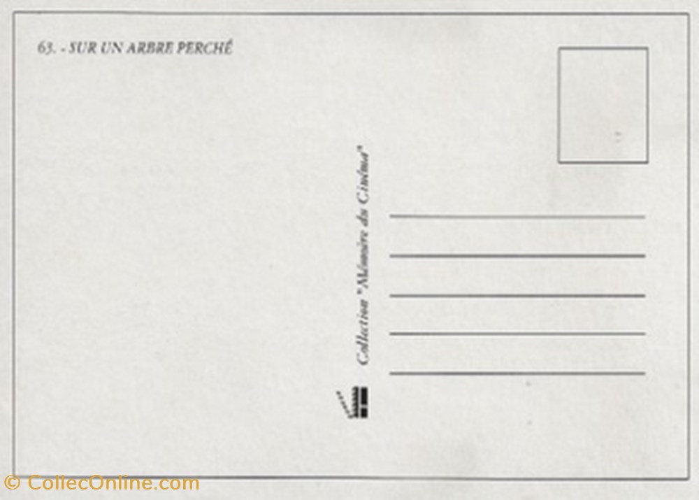 cartes postales autres sur un arbre perche