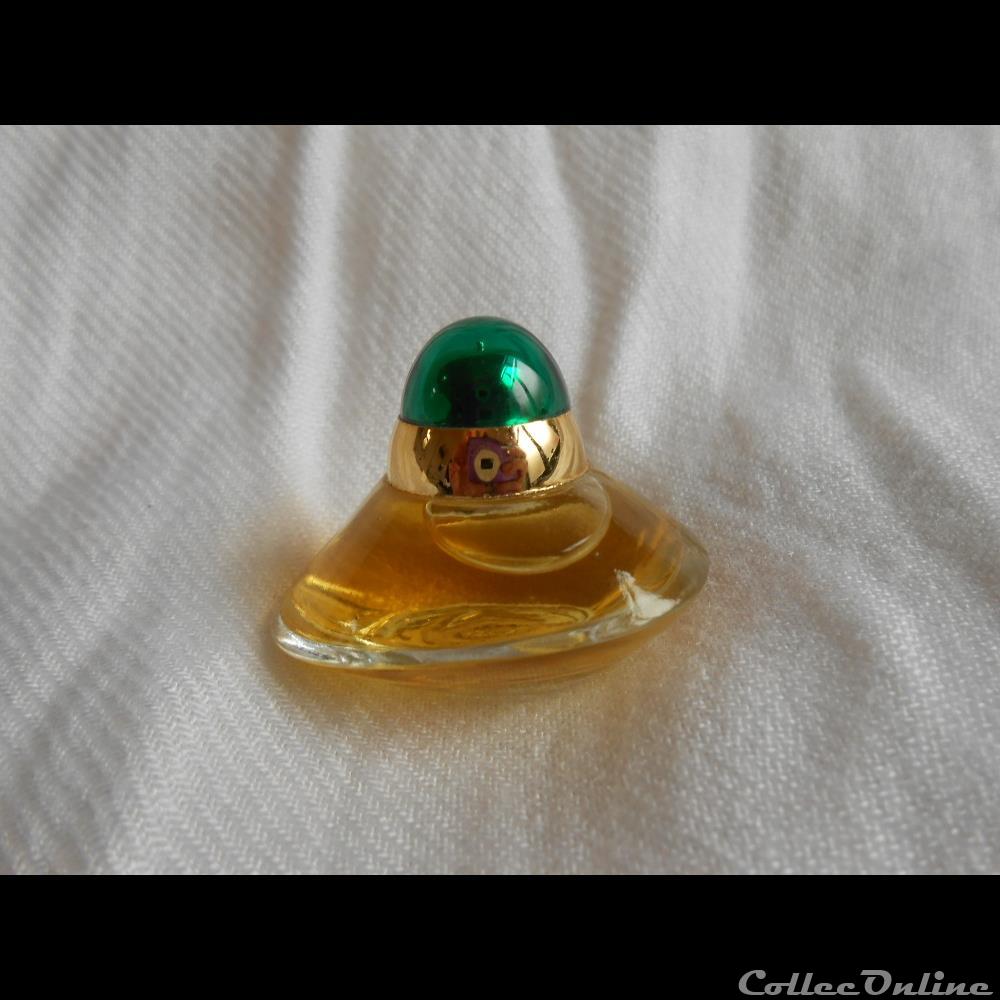 parfum beaute miniature oscar de la renta volupte
