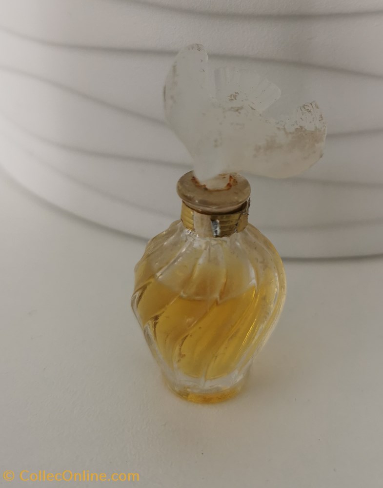 Nina Ricci-l'air du temps-pm 2.5 ml parfums beaute miniatures nina ricci air du temps pm 2 5 ml
