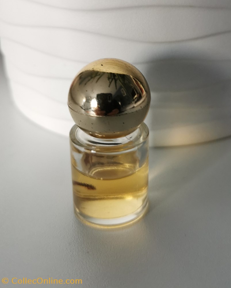 parfums beaute miniatures courreges eau de courreges edt