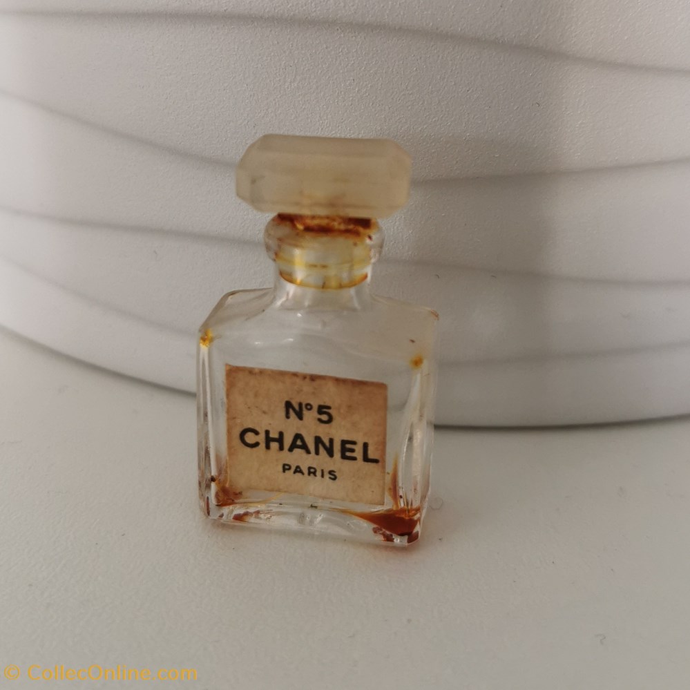 Chanel-numéro 5-1.5ml parfums beaute chanel numero 5 1 5ml
