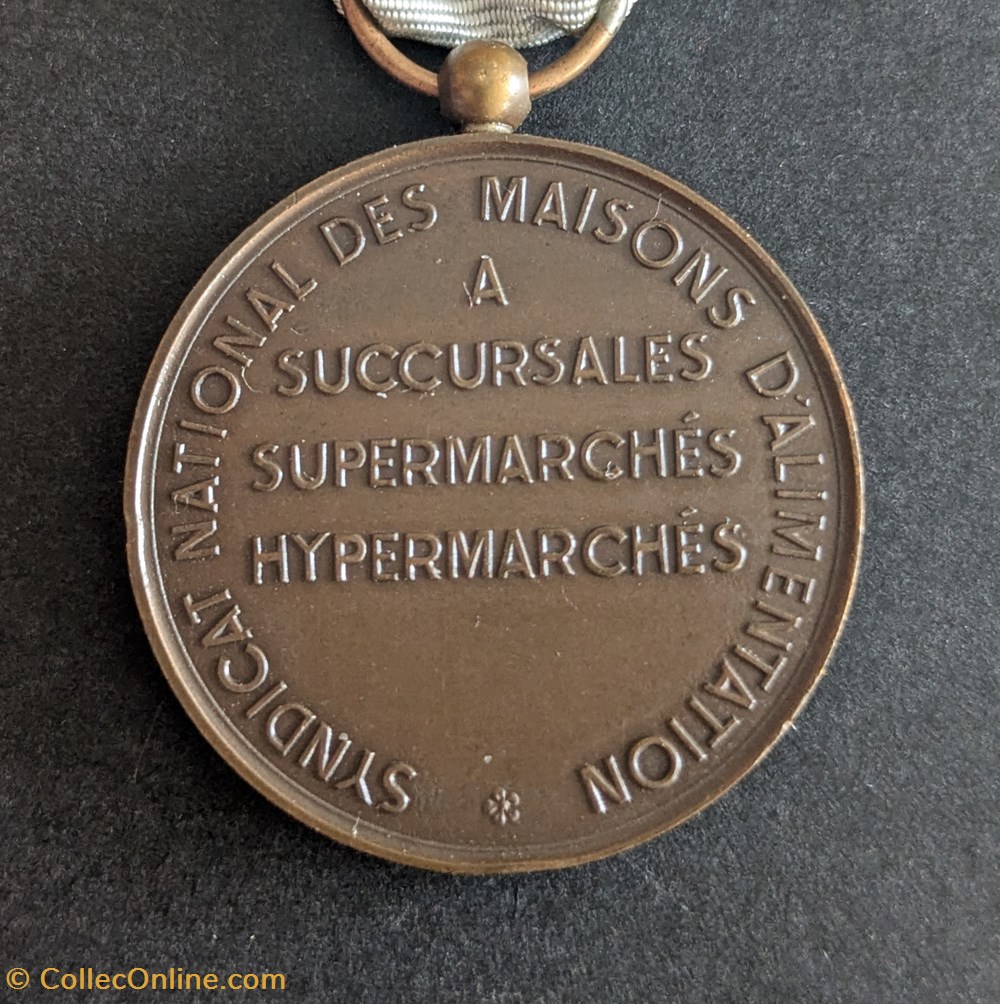 Médaille du syndicat national des maisons d’alimentation à succursales supermarchés hypermarchés medailles medaille du syndicat national des maisons d alimentation a succursales supermarches hypermarches