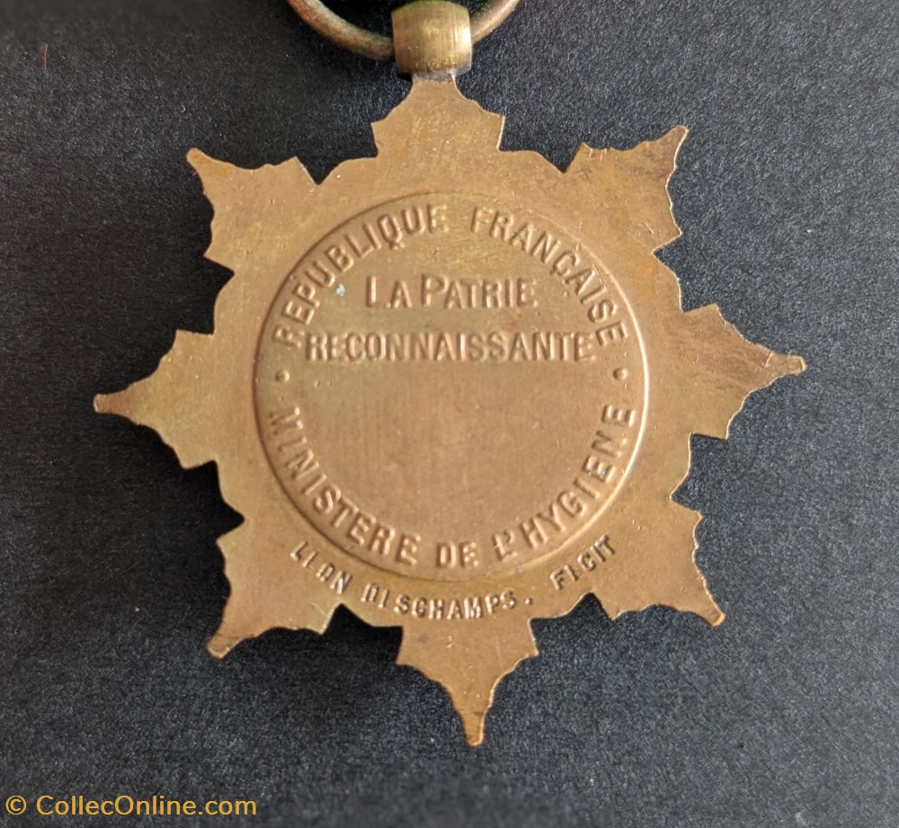 Médaille de la Famille Française (modèle 1) medailles france medaille de la famille francaise modele 1