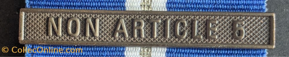Médaille pour les opérations dans les Balkans - NON ARTICLE 5 2 militaria medaille pour les operations dans les balkans non article 5