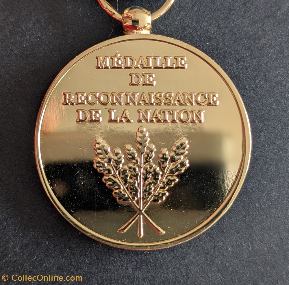Médaille de Reconnaissance de la Nation - AFRIQUE DU NORD 3 medailles france medaille de reconnaissance de la nation afrique du nord