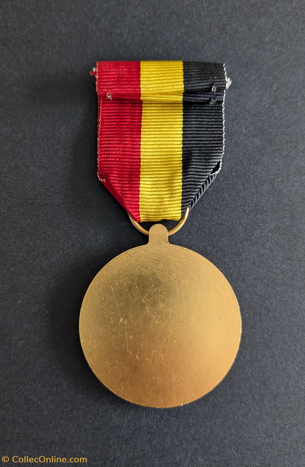 Médaille commémorative du 85ème anniversaire de la Fédération Nationale des Combattants medailles medaille commemorative du 85eme anniversaire de la federation nationale des combattants