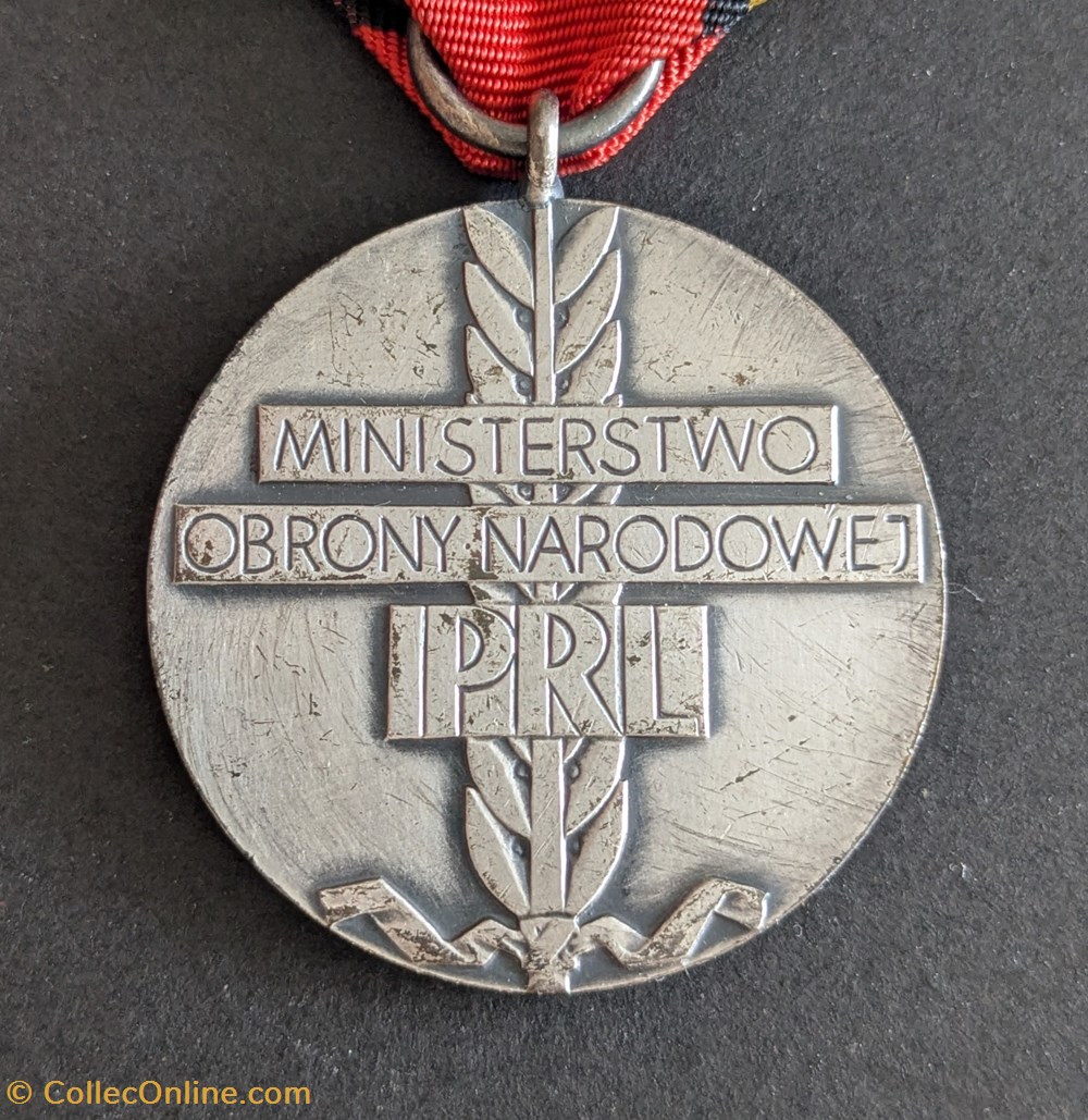 G2 - Médaille de participation à la bataille de Berlin medailles g2 medaille de participation a la bataille de berlin