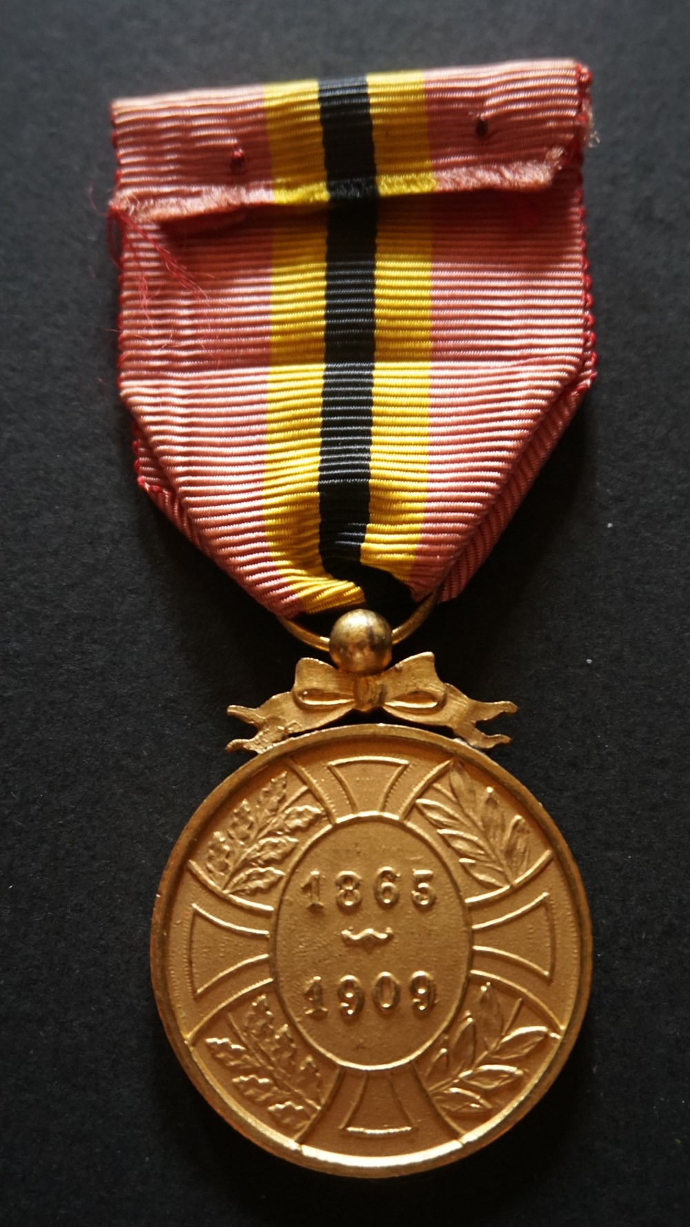 Médaille commémorative du règne du roi Léopold II - type 2 2 medailles belgique medaille commemorative du regne du roi leopold ii type 2