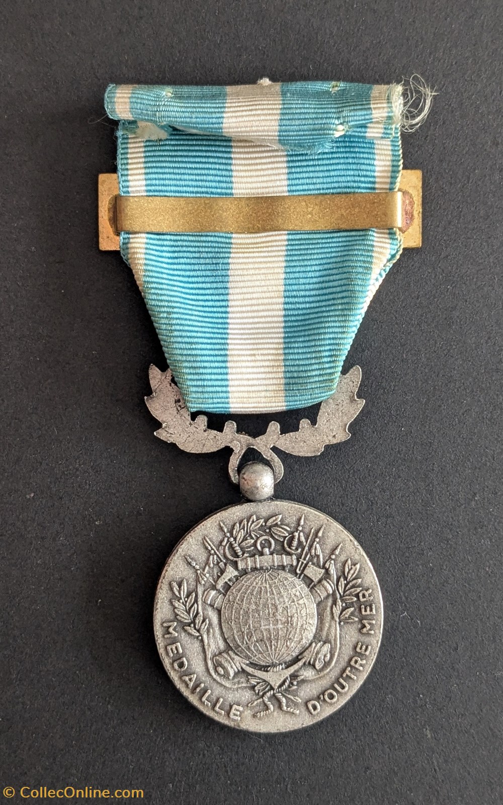Médaille d'Outre-Mer - TCHAD 4 medailles medaille outre mer tchad