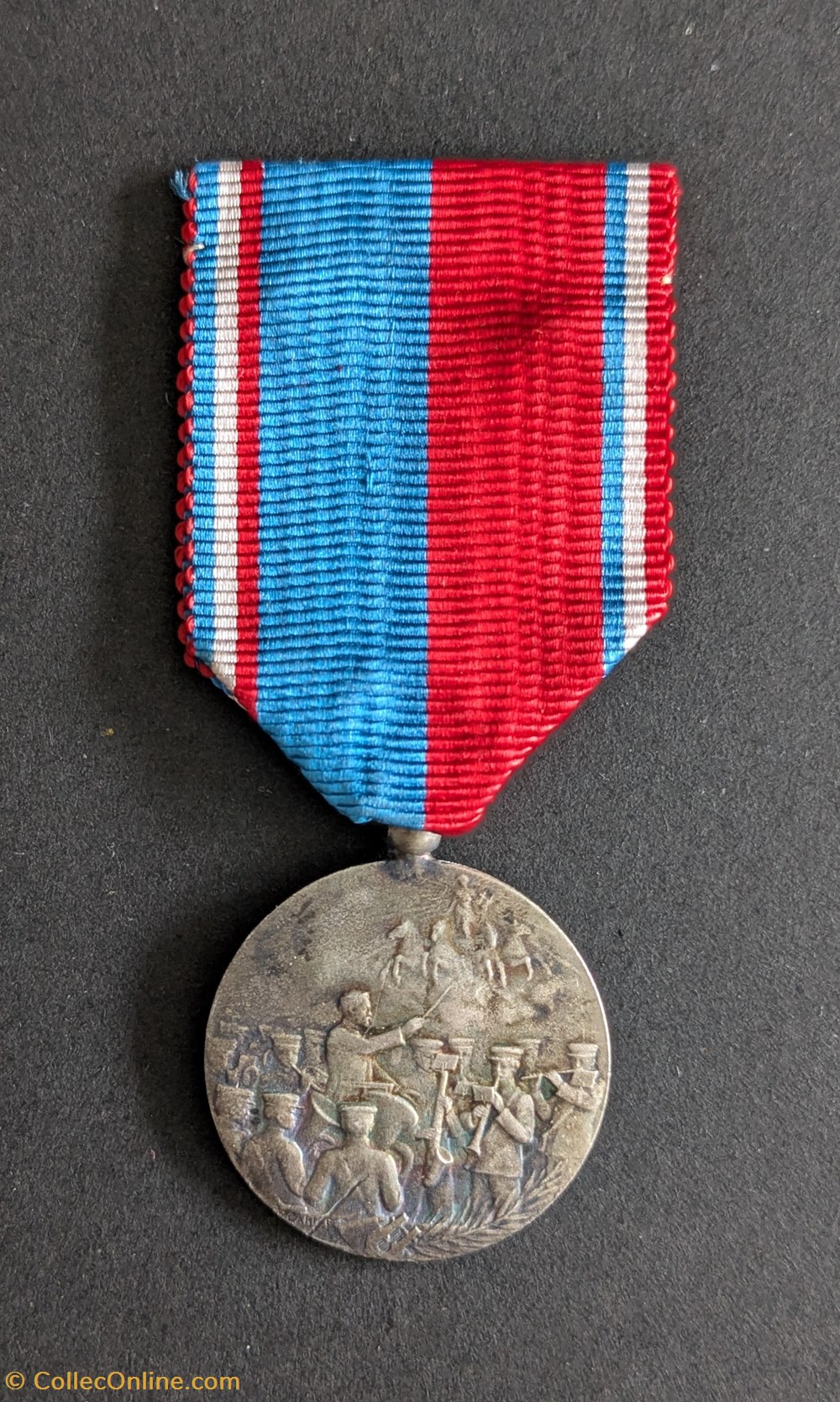 VM - médaille d'Honneur chef argent medailles vm medaille honneur chef argent