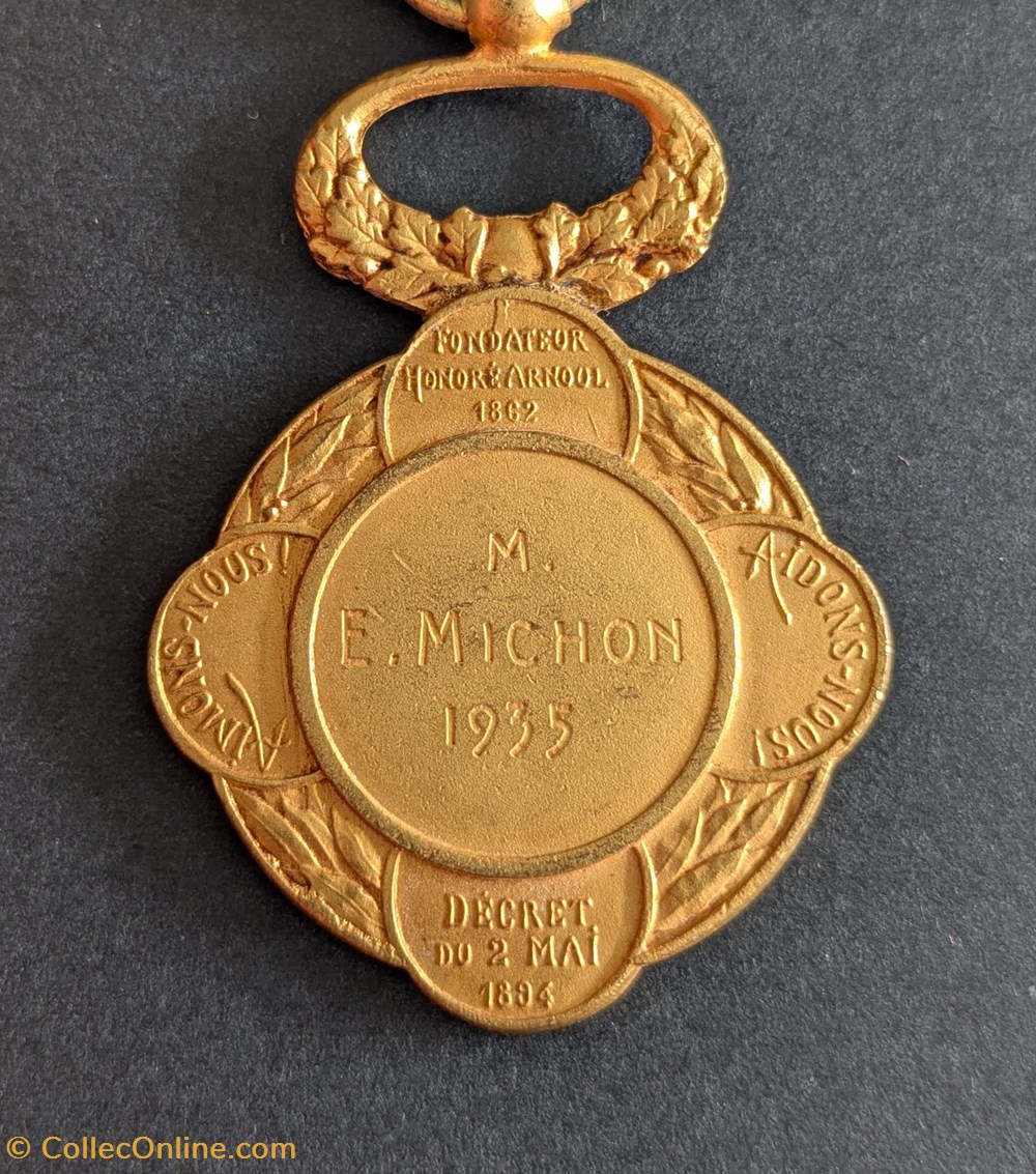 SNEB - Médaille de la Société nationale d'encouragement au bien medailles sneb medaille de la societe nationale encouragement au bien