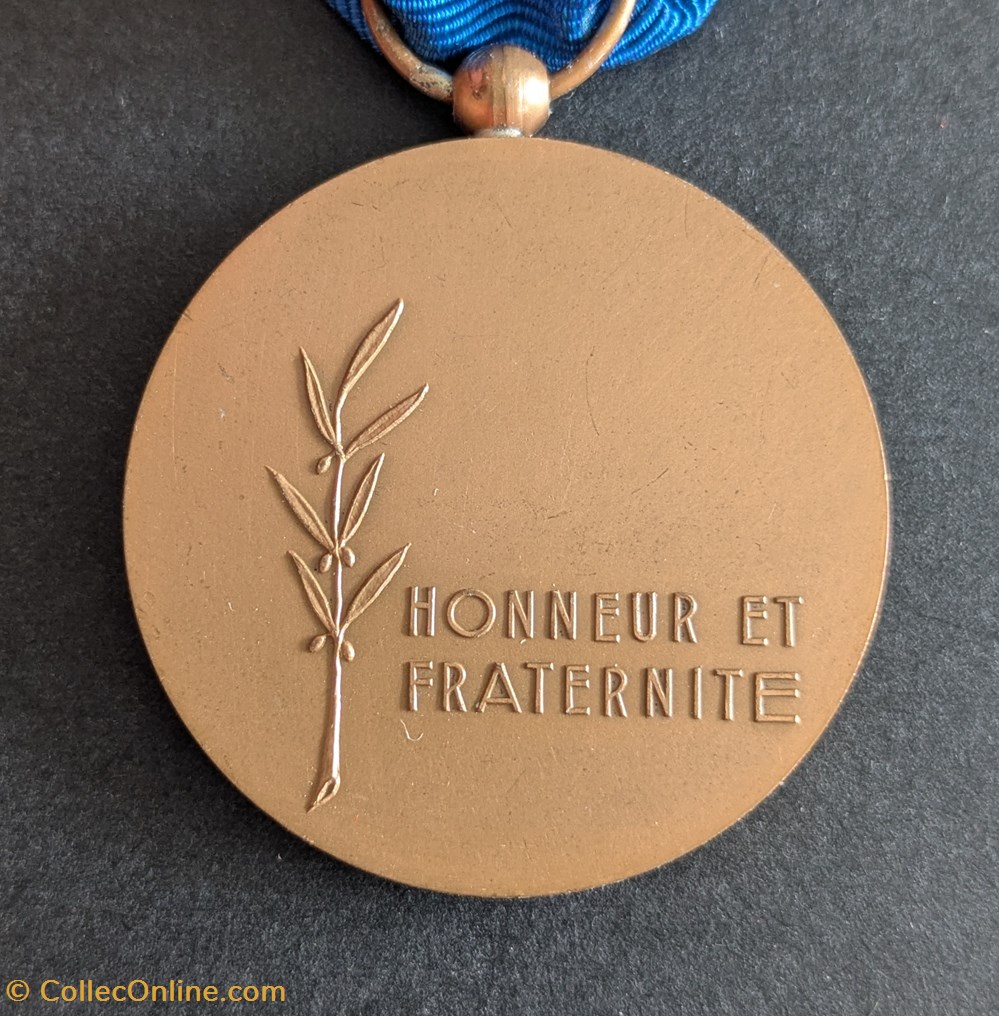 medailles medaille de la federation nationale des deportes du travail fndt