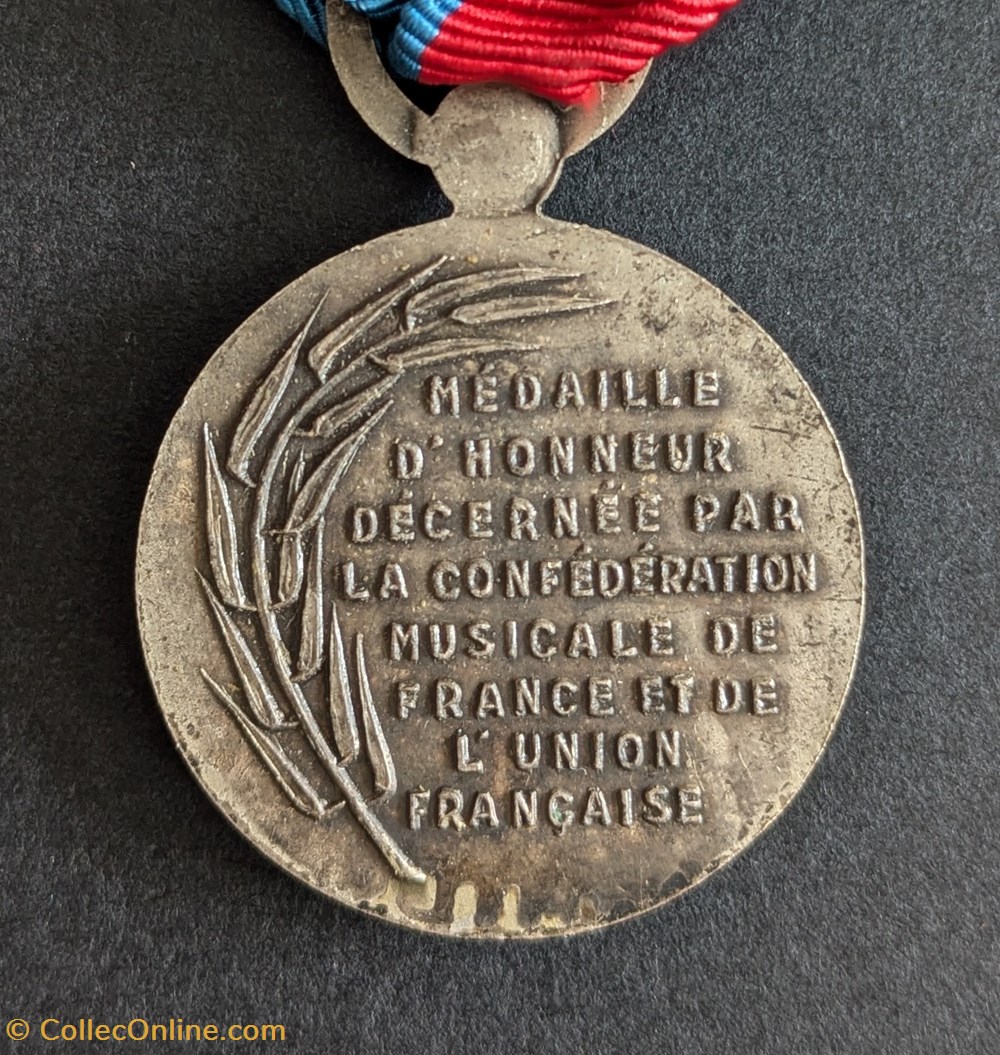 VM - médaille d'Honneur argent (version 2) medailles vm medaille honneur argent version 2