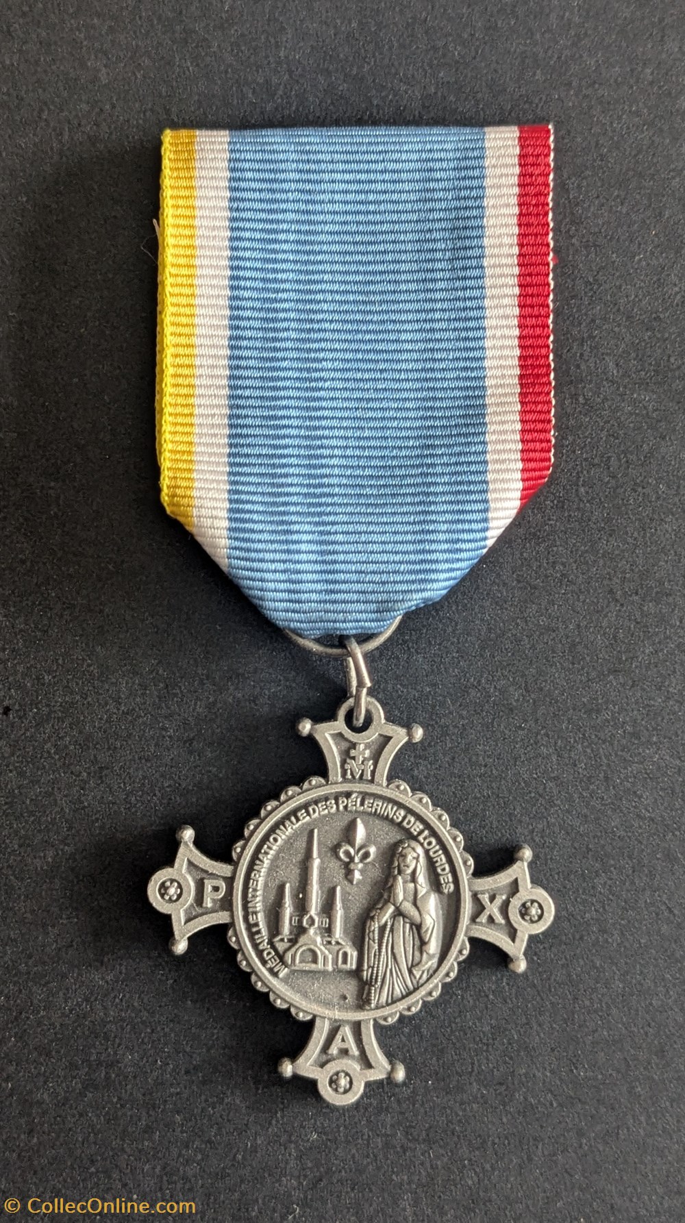 Médaille Internationale des Pèlerins de Lourdes medailles france medaille internationale des pelerins de lourdes