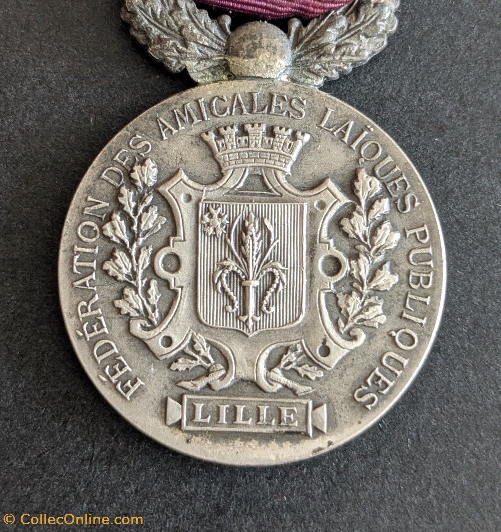 Médaille de la Fédération des Amicales Laïques Publiques medailles france medaille de la federation des amicales laiques publiques