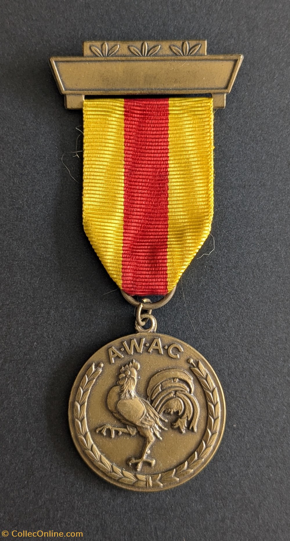 Médaille de l’Association Wallonne des Anciens combattants medailles medaille de l association wallonne des anciens combattants