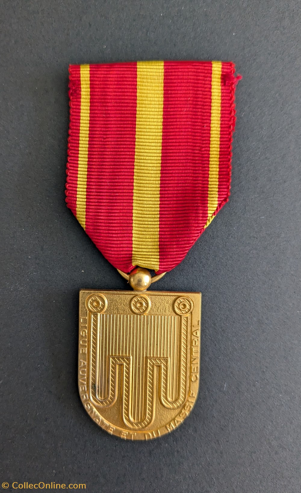 medailles france medaille du merite amicaliste de la ligue auvergnate et du massif central