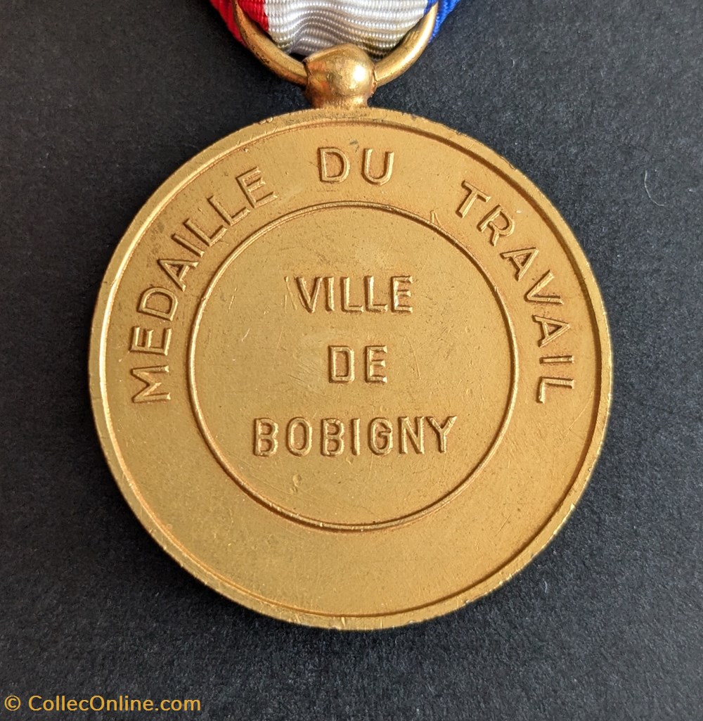 medailles medaille du travail de la ville de bobigny