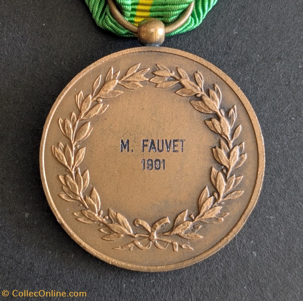 medailles medaille de la chambre syndicale nationale de la representation commerciale
