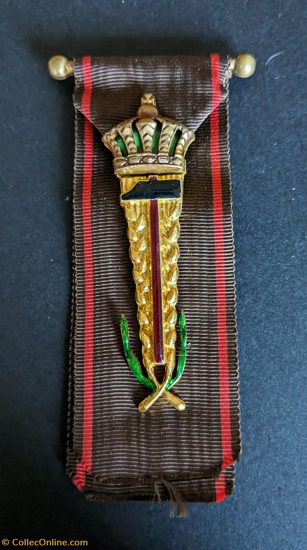 Insignes d’honneur des élites du travail medailles belgique insignes d honneur des elites du travail