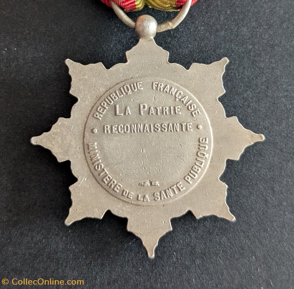Médaille de la Famille Française (modèle 1) medailles france medaille de la famille francaise modele 1