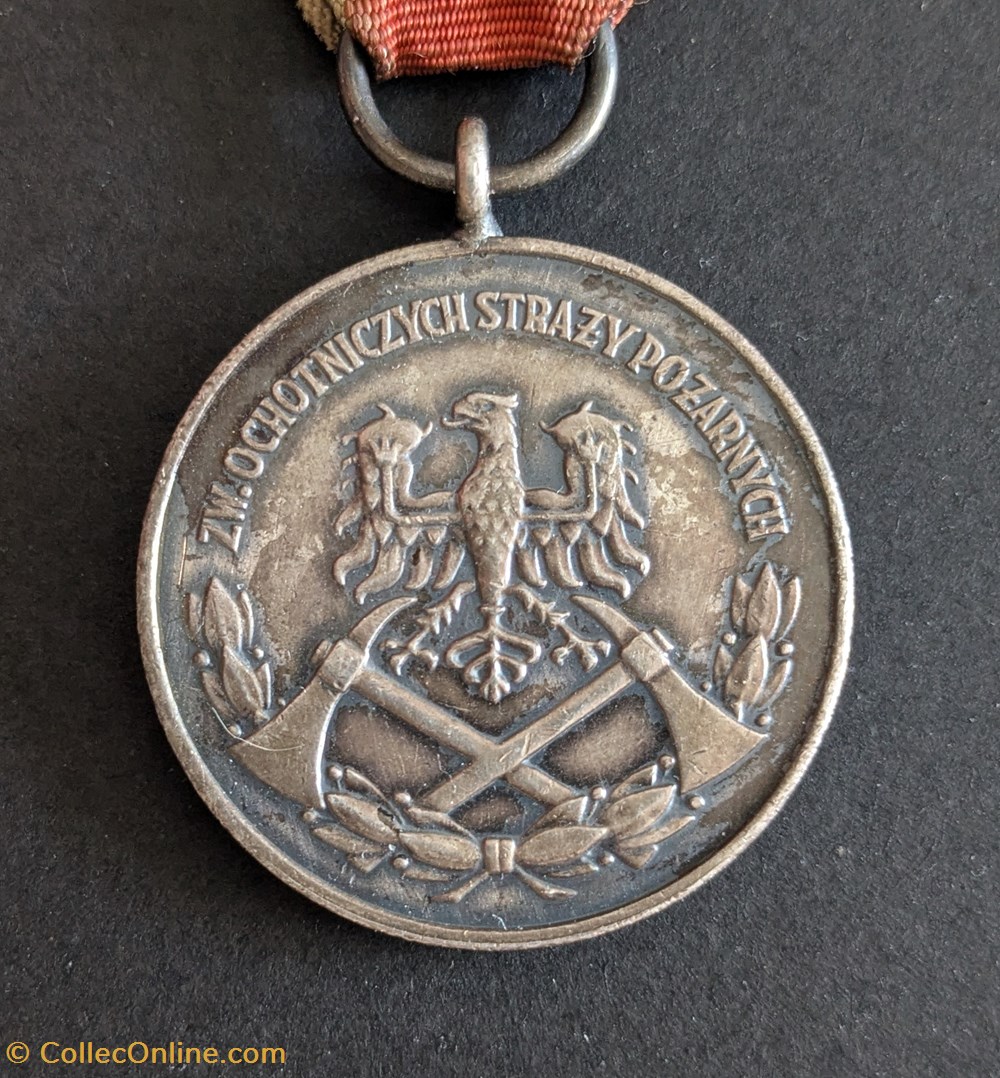 medailles pologne medaille du merite de l association des sapeurs pompiers volontaires