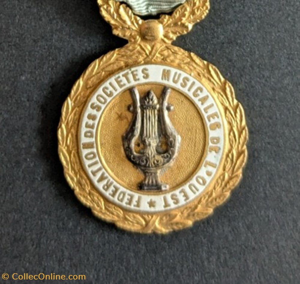 F - médaille de la Fédération des Sociétés Musicales de l'Ouest 2 medailles france f medaille de la federation des societes musicales de ouest
