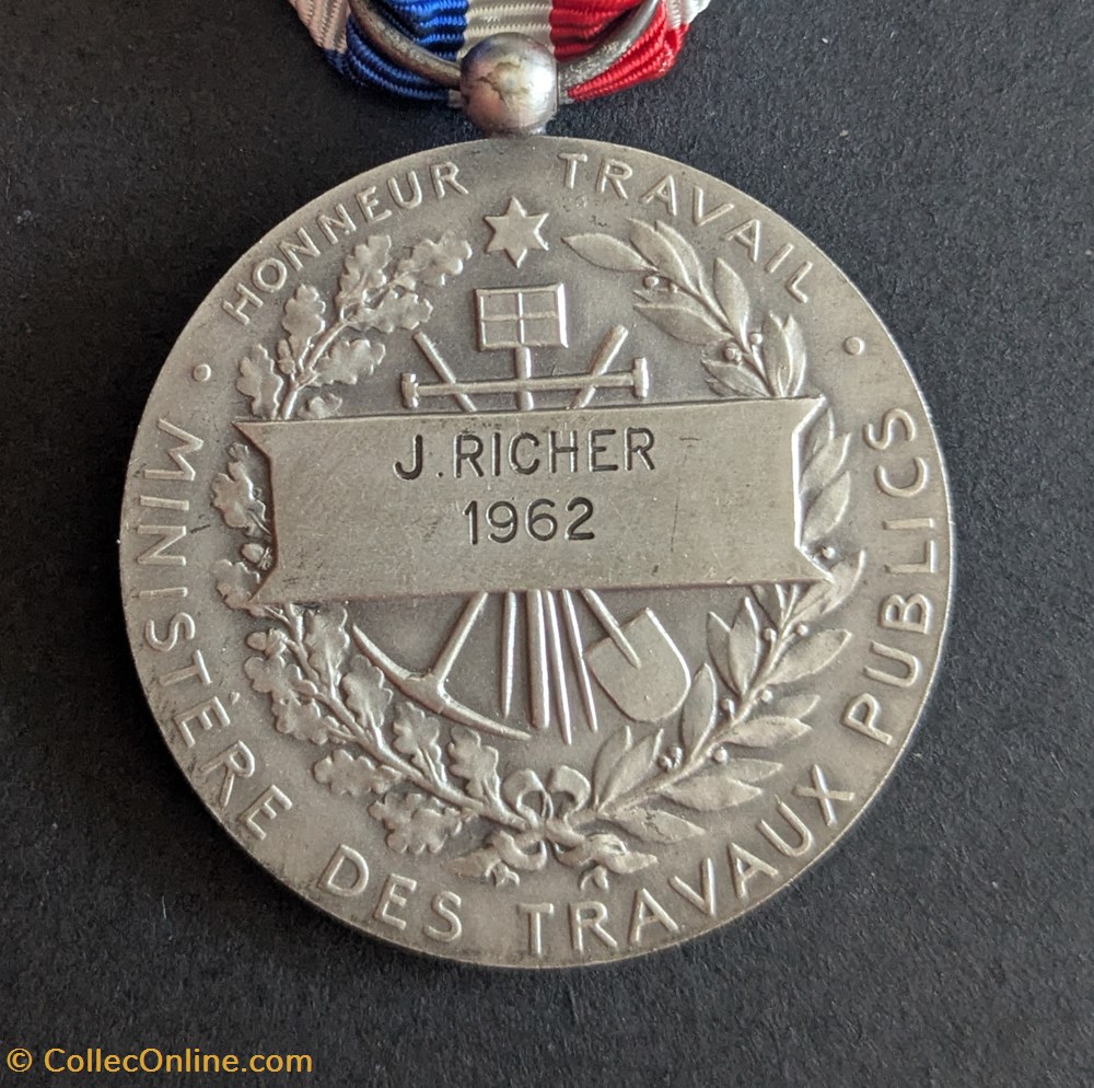 Médaille d'Honneur des Travaux Publics medailles france medaille honneur des travaux publics