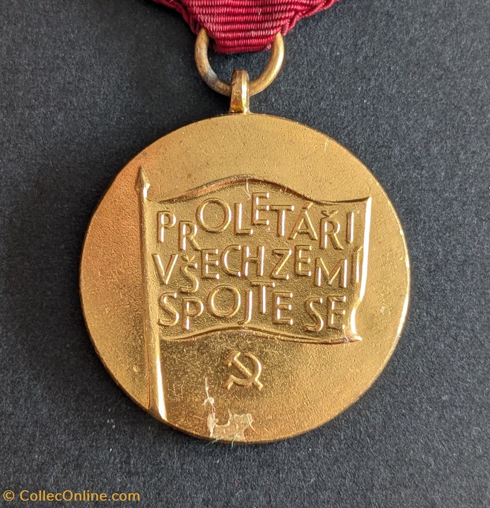 Médaille commémorative du 50ème anniversaire de la fondation du parti communiste tchécoslovaque medailles republique tcheque medaille commemorative du 50eme anniversaire de la fondation du parti communiste tchecoslovaque